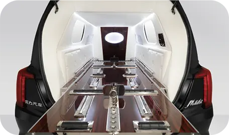 皮革内饰,柔软豪华